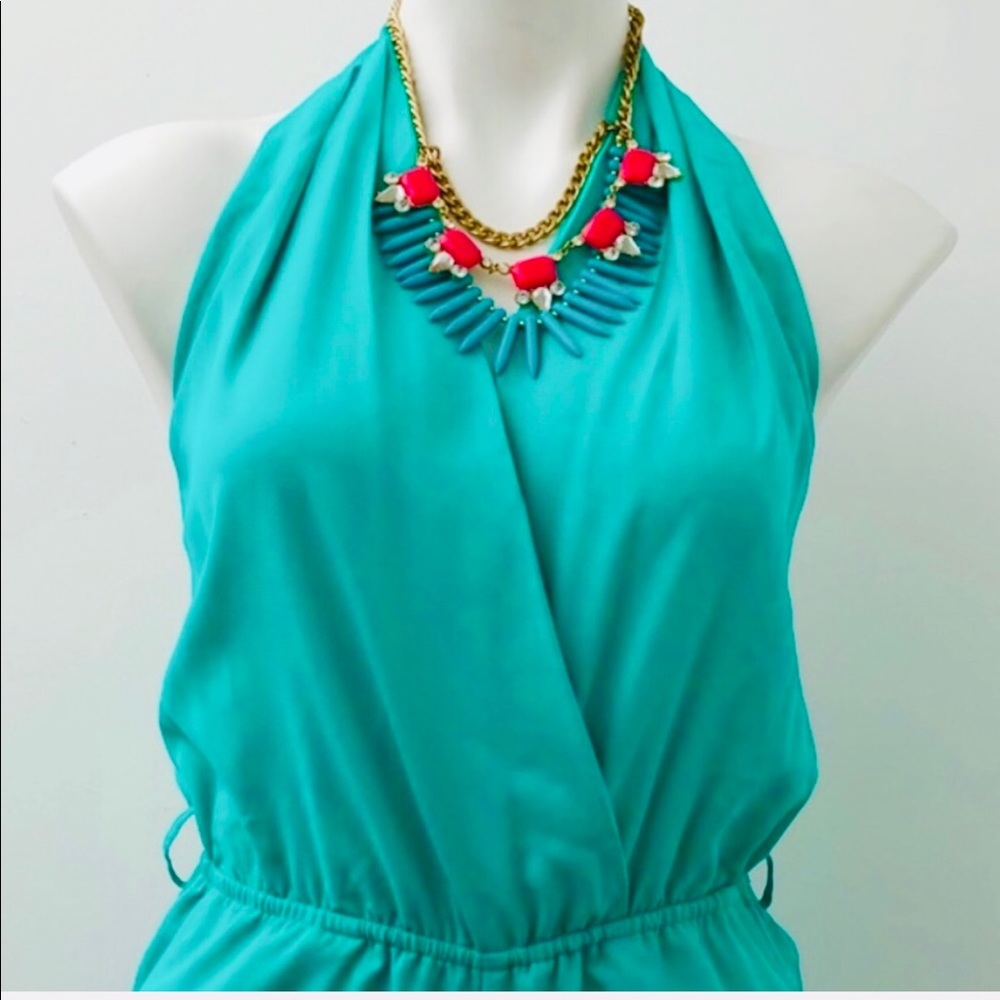 🛍🏷Akira halter romper open back in green